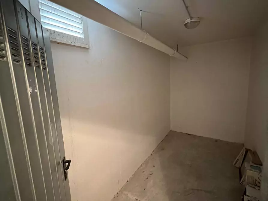 Immagine 17 di Appartamento in vendita  a Fermo