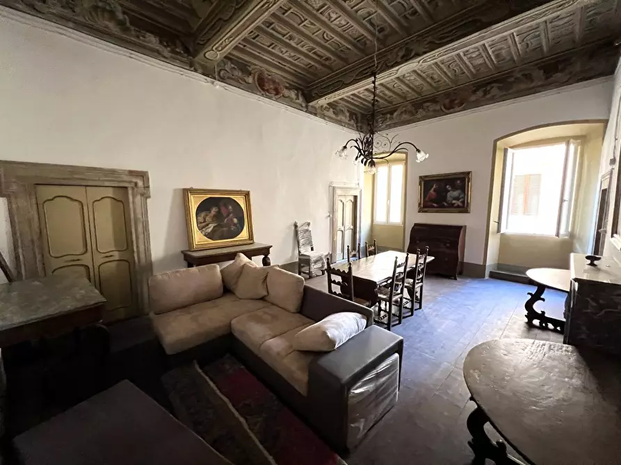 Immagine 1 di Appartamento in vendita  a Spoleto