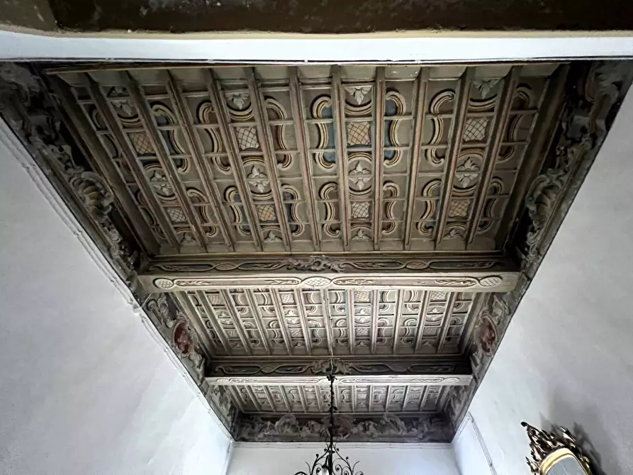 Immagine 11 di Appartamento in vendita  a Spoleto