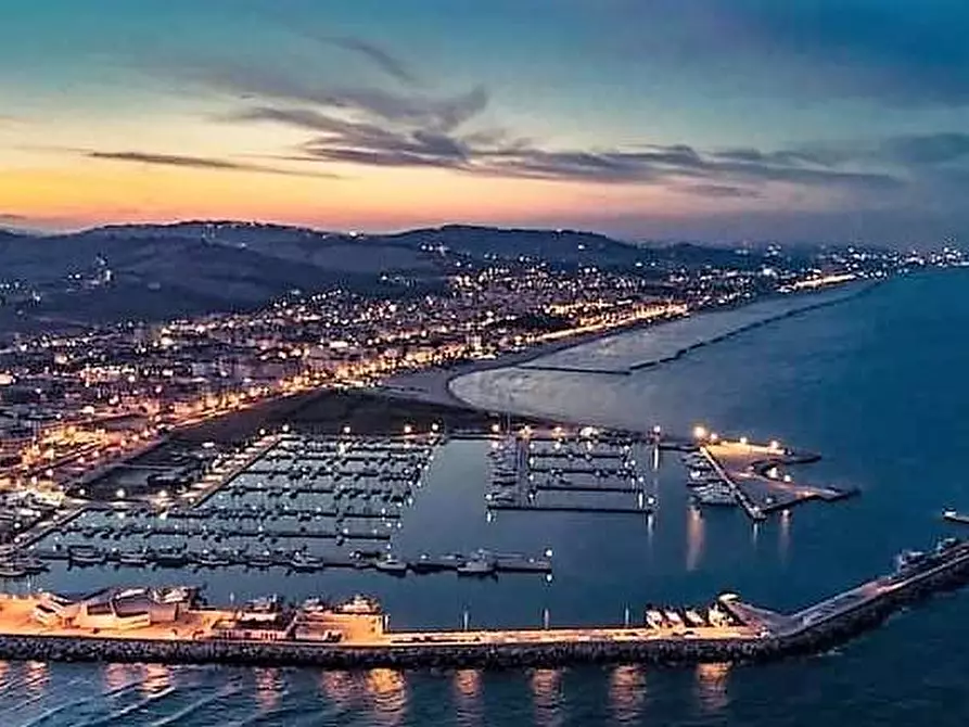 Immagine 3 di Appartamento in vendita  a Porto San Giorgio