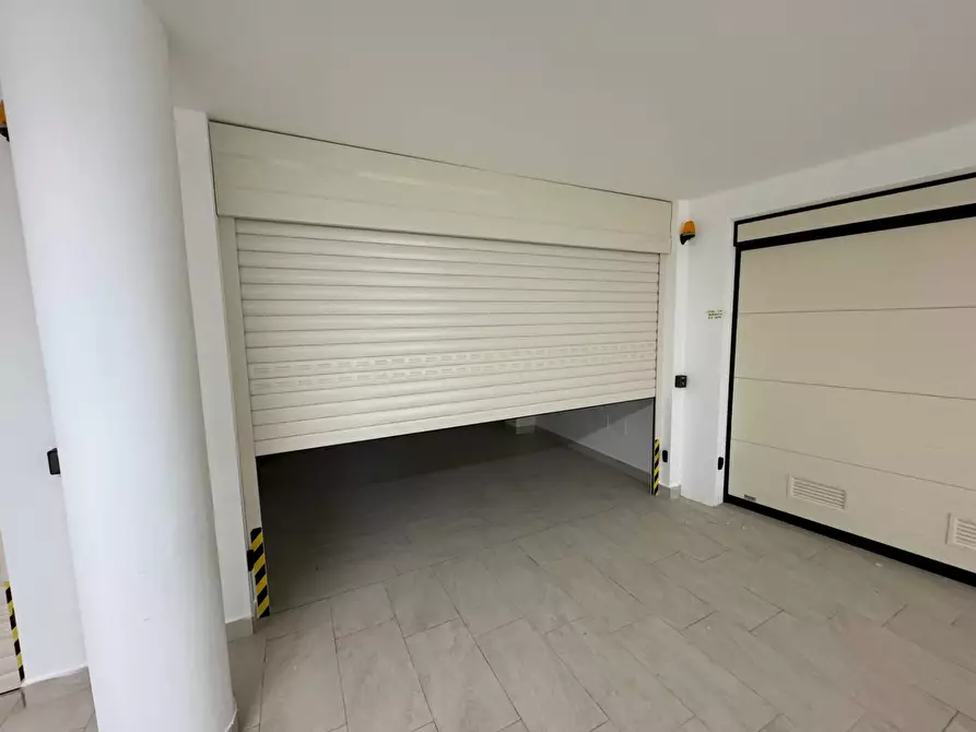 Immagine 18 di Appartamento in vendita  a Altidona