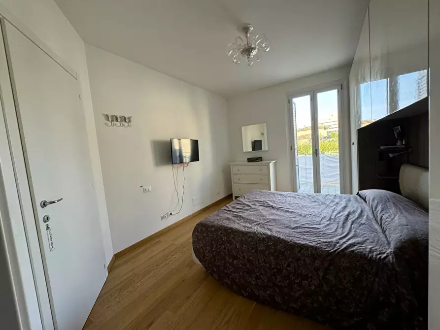 Immagine 11 di Appartamento in vendita  a Fermo