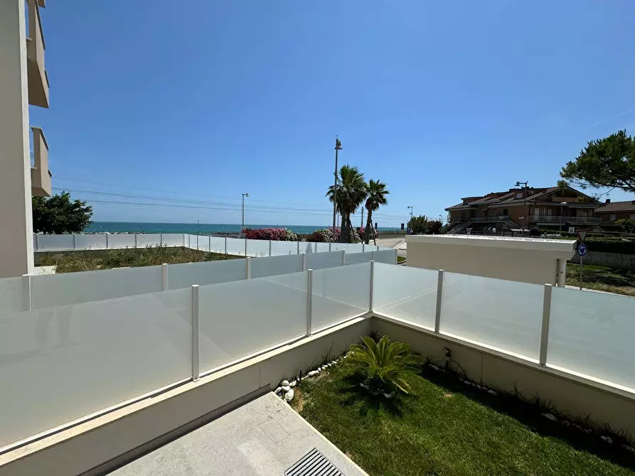 Immagine 3 di Appartamento in vendita  a Altidona