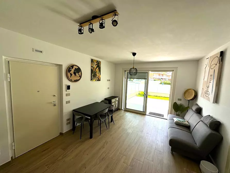 Immagine 6 di Appartamento in vendita  a Altidona