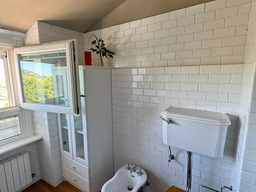 Immagine 11 di Casa indipendente in vendita  a Fermo