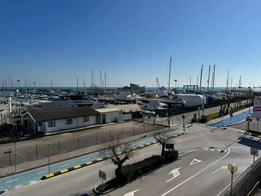 Immagine 4 di Appartamento in vendita  a Porto San Giorgio