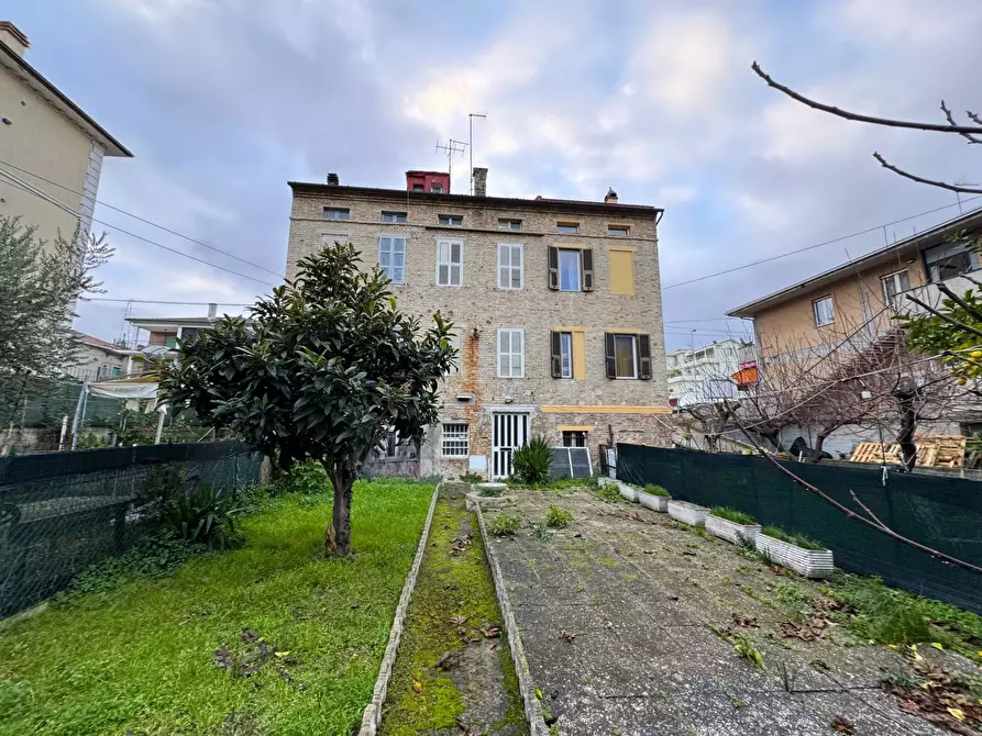 Immagine 1 di Casa indipendente in vendita  a Porto San Giorgio