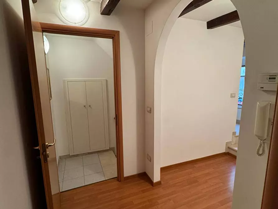 Immagine 9 di Casa indipendente in vendita  a Porto San Giorgio