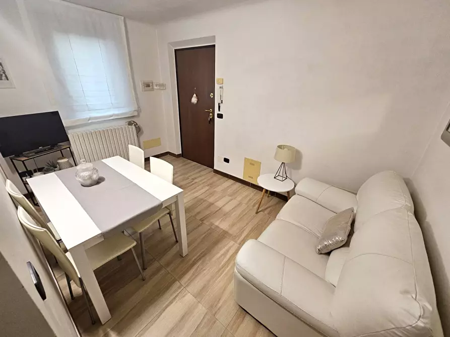 Immagine 2 di Appartamento in vendita  a Porto San Giorgio