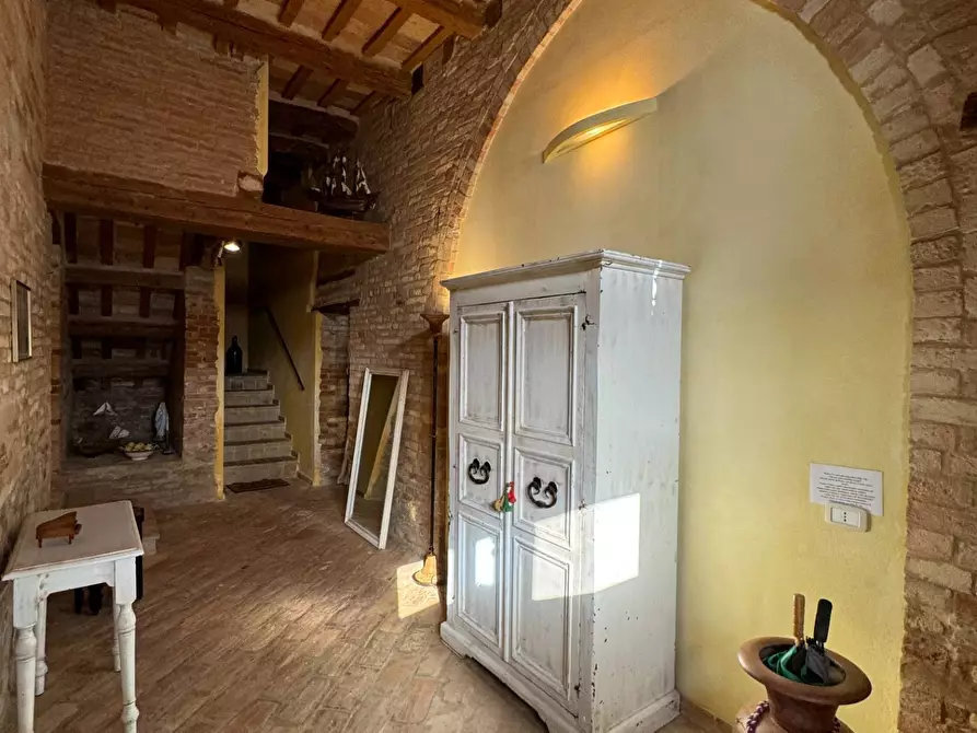 Immagine 5 di Villa in vendita  a Montegranaro