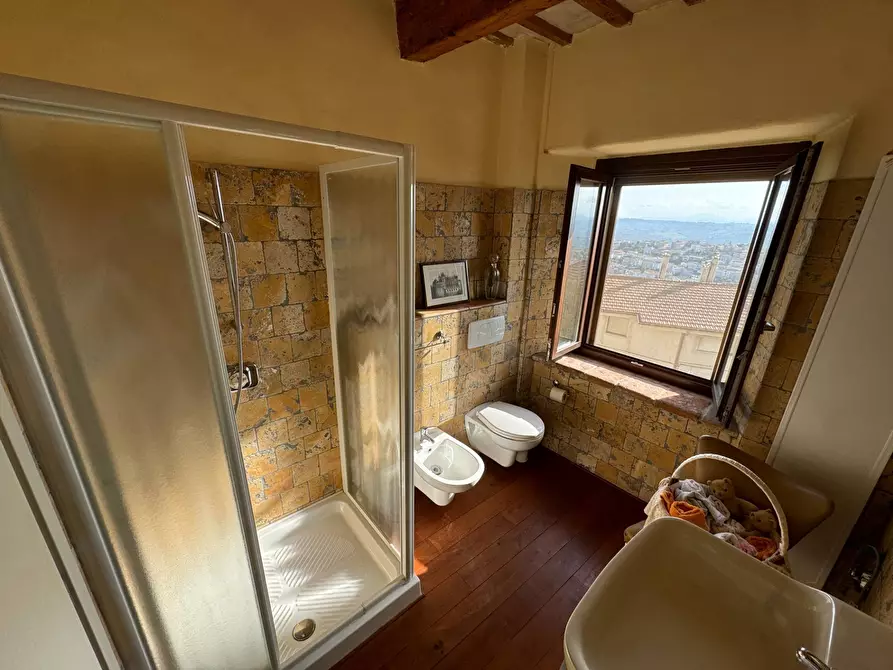 Immagine 13 di Villa in vendita  a Montegranaro