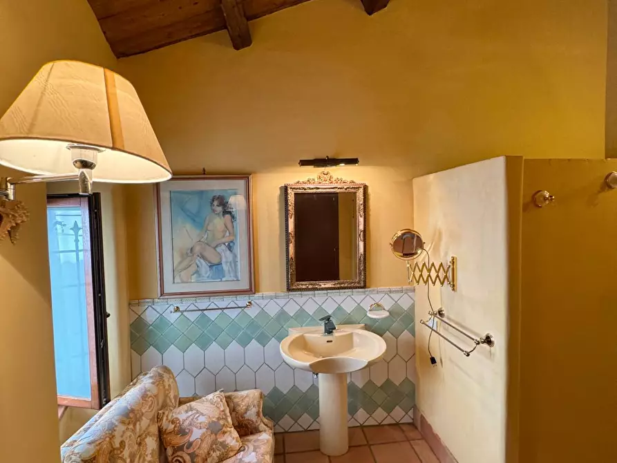 Immagine 22 di Villa in vendita  a Montegranaro