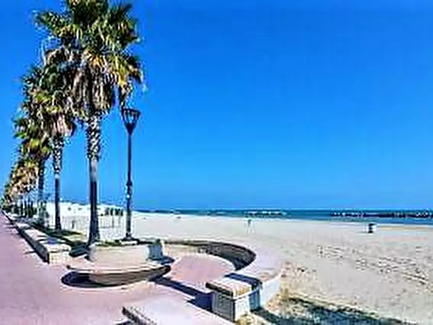 Immagine 5 di Appartamento in vendita  a Fermo