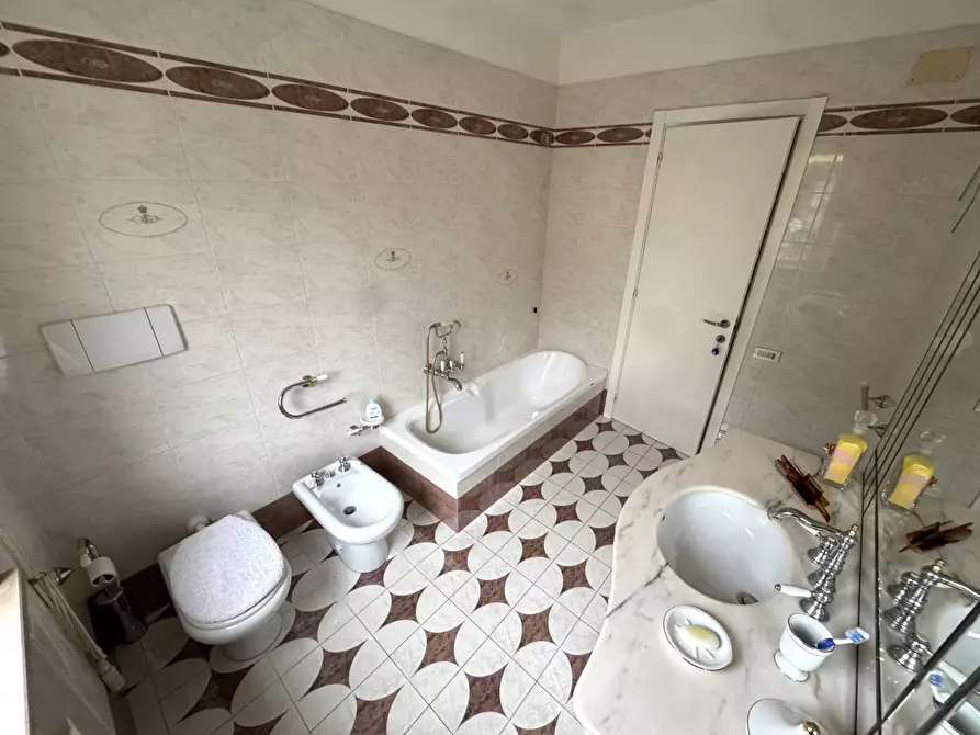 Immagine 15 di Appartamento in vendita  a Fermo