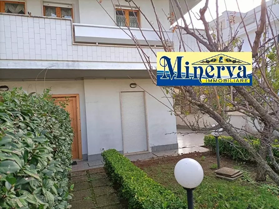 Immagine 21 di Appartamento in vendita  in via santa barbara a Nettuno