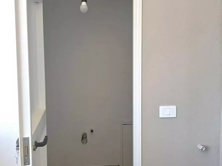 Immagine 29 di Casa bifamiliare in vendita  in Via Monte Celio a Anzio