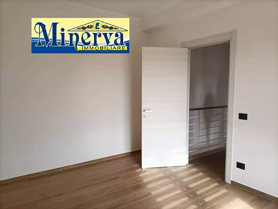 Immagine 22 di Villetta a schiera in vendita  in via di Valle Schioia a Anzio