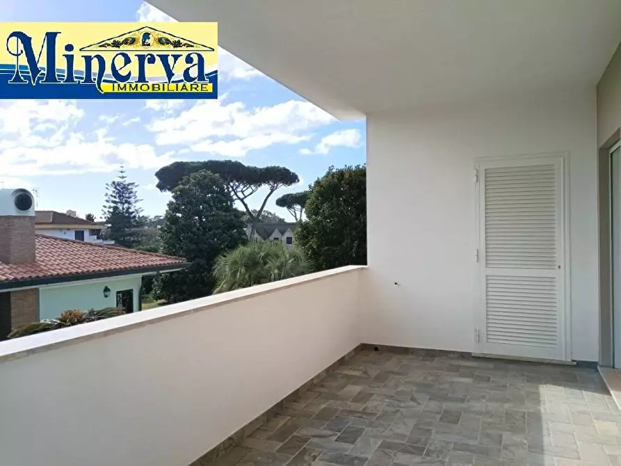 Immagine 28 di Villetta a schiera in vendita  in via di Valle Schioia a Anzio