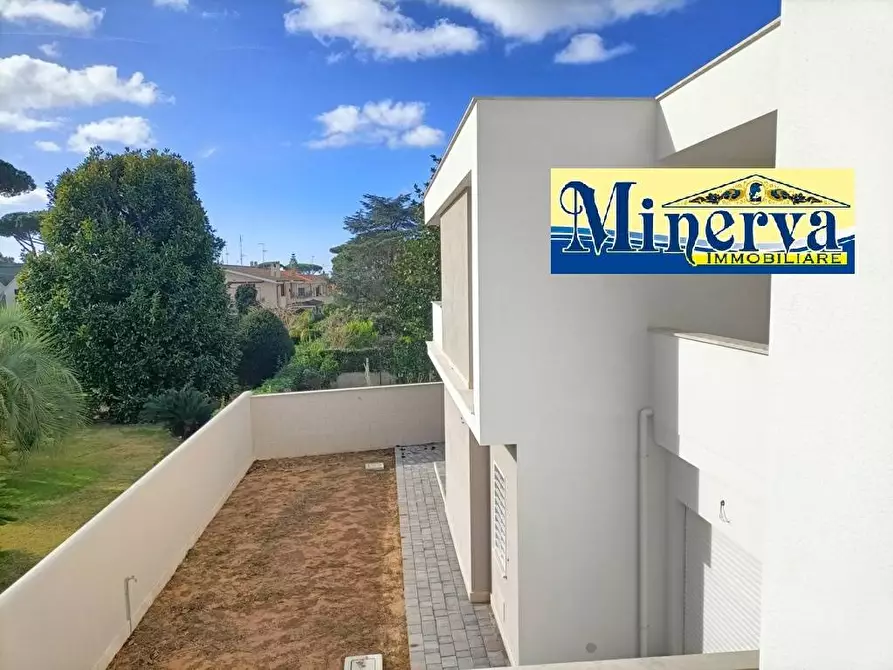 Immagine 29 di Villetta a schiera in vendita  in via di Valle Schioia a Anzio