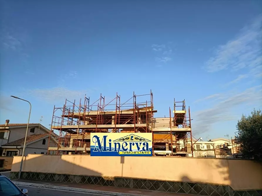 Immagine 11 di Villa in vendita  in via della cannuccia a Anzio