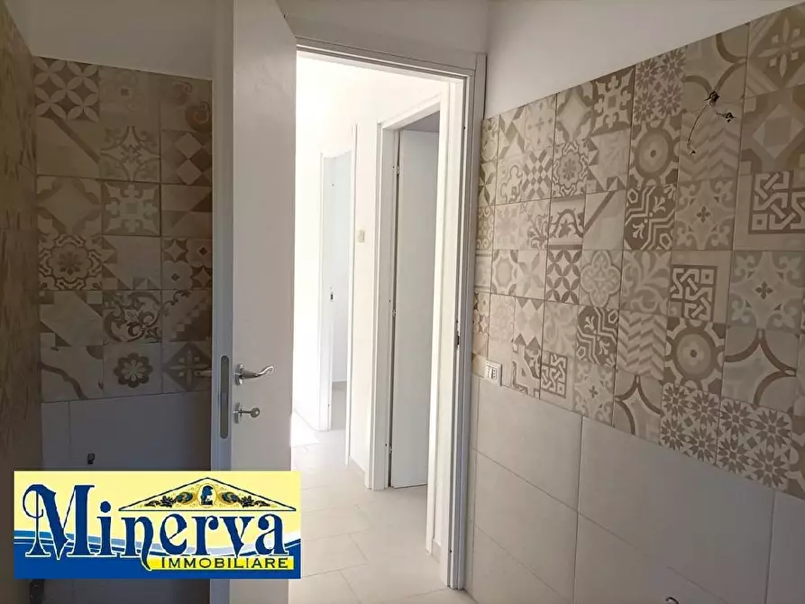 Immagine 28 di Villa in vendita  in Via Priverno a Nettuno