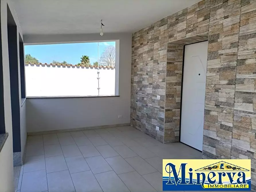 Immagine 2 di Villa in vendita  in Via Priverno a Nettuno