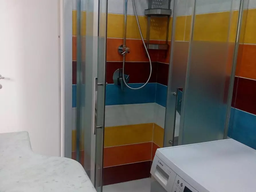 Immagine 9 di Camera in affitto  in Via Gramsci a Paderno Dugnano