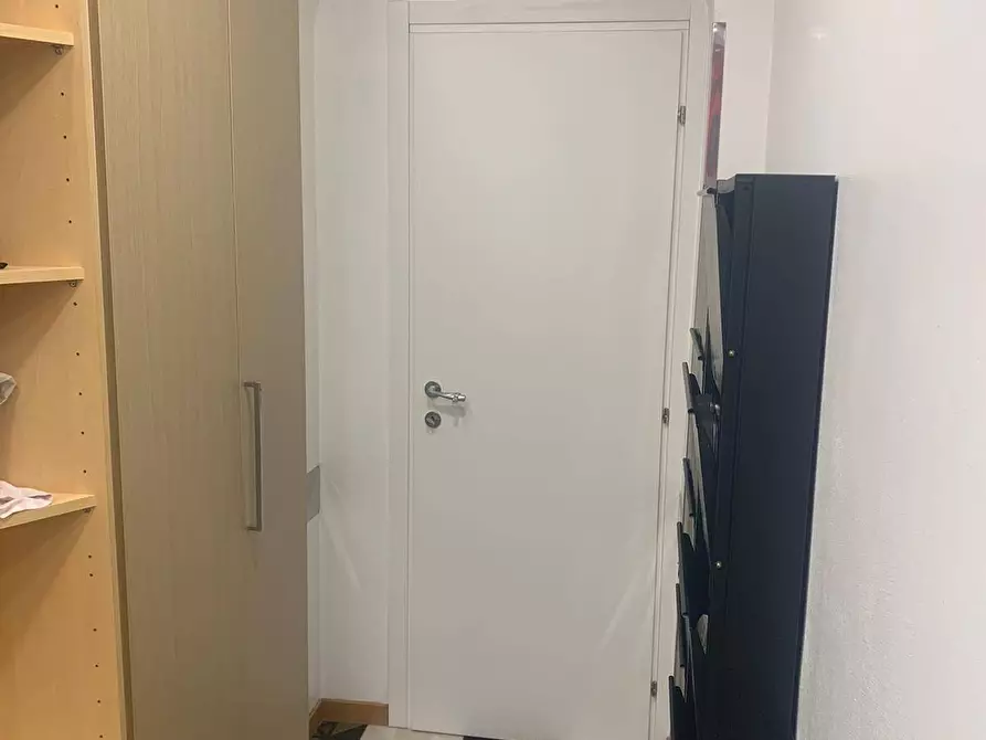 Immagine 10 di Camera in affitto  in Via Gramsci a Paderno Dugnano