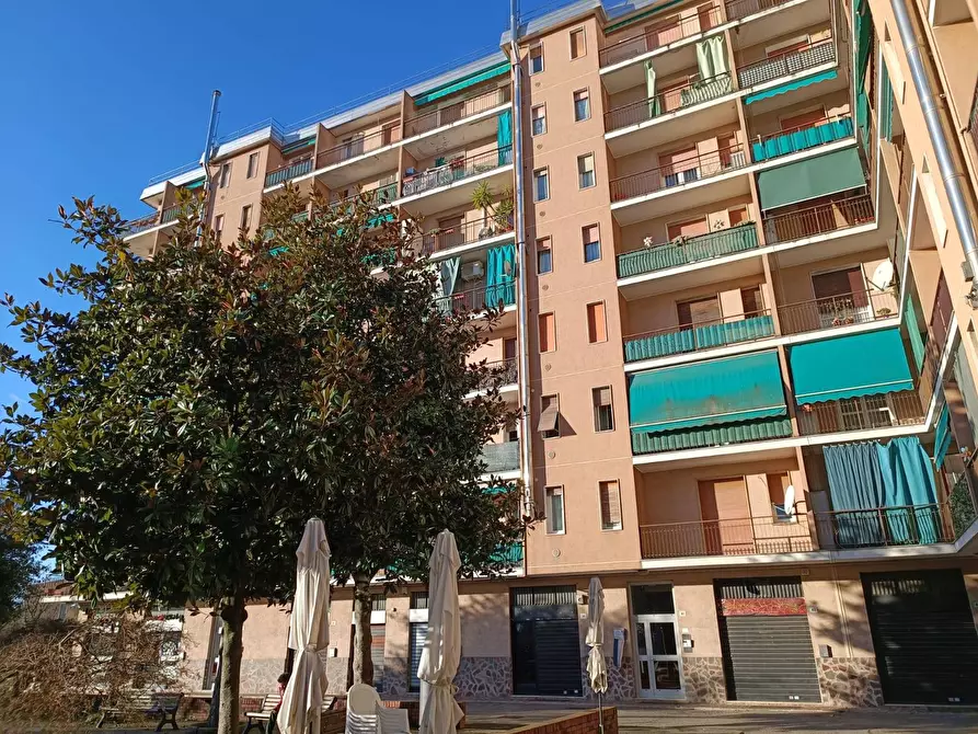 Immagine 12 di Appartamento in vendita  in Piazza Giovanni XXIII a Senago