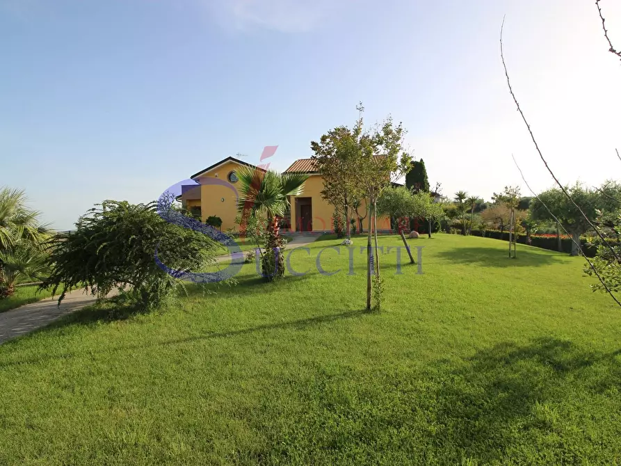 Immagine 4 di Villa in vendita  in Via Terrabianca a Tortoreto