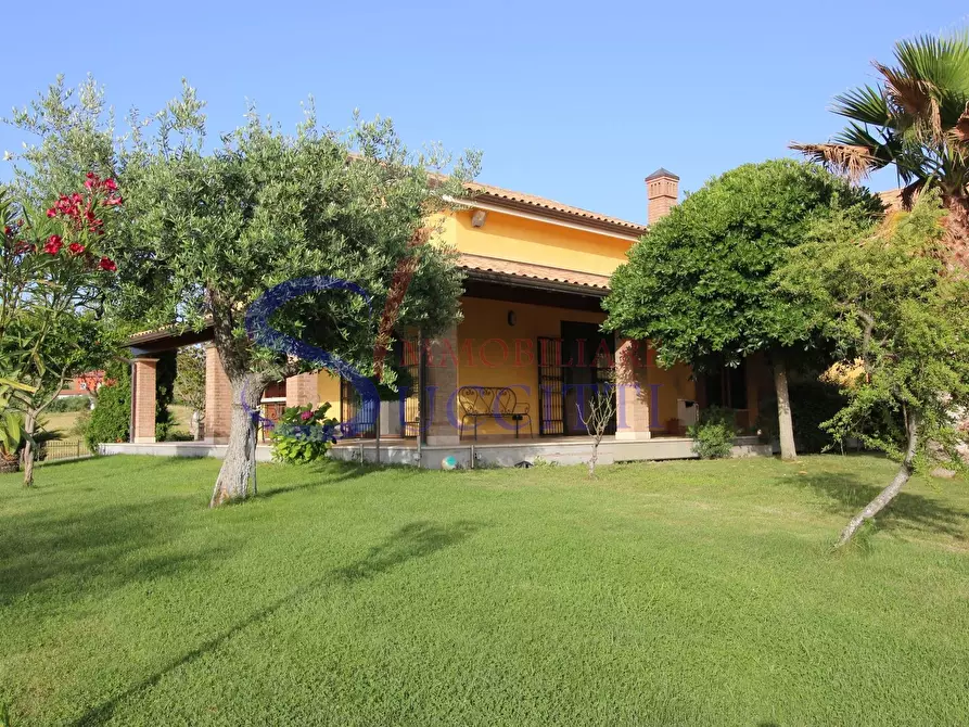 Immagine 10 di Villa in vendita  in Via Terrabianca a Tortoreto