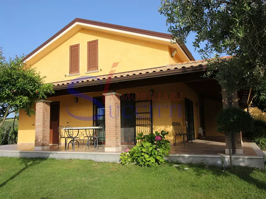 Immagine 11 di Villa in vendita  in Via Terrabianca a Tortoreto