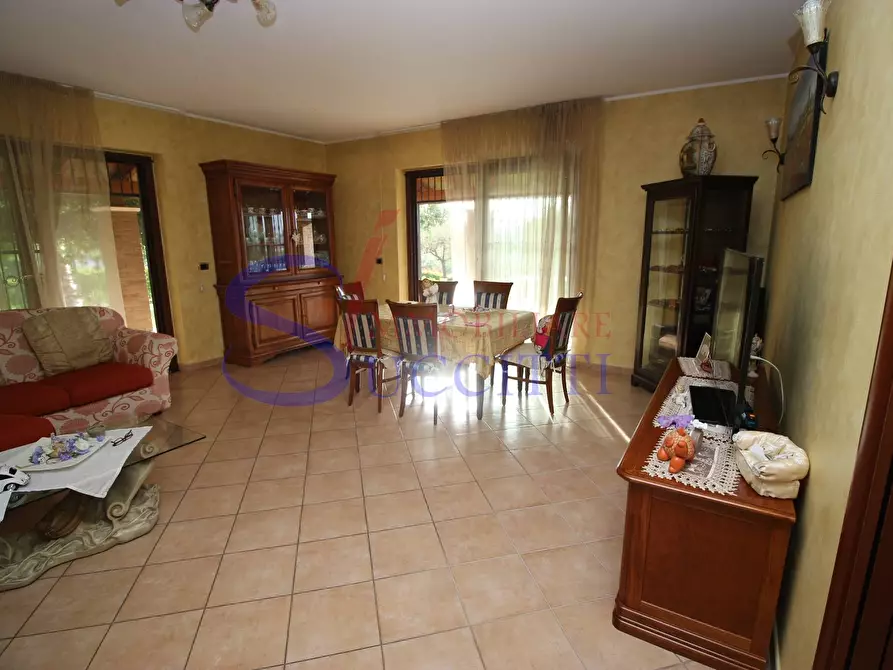 Immagine 19 di Villa in vendita  in Via Terrabianca a Tortoreto