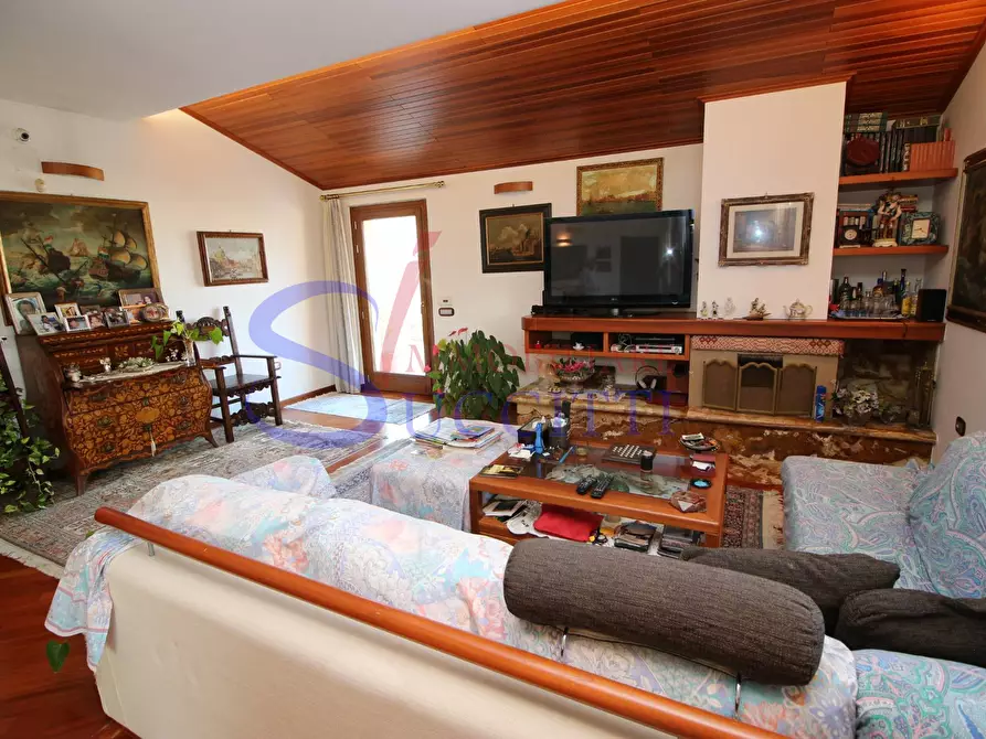 Immagine 3 di Attico in vendita  in via Parri a Tortoreto