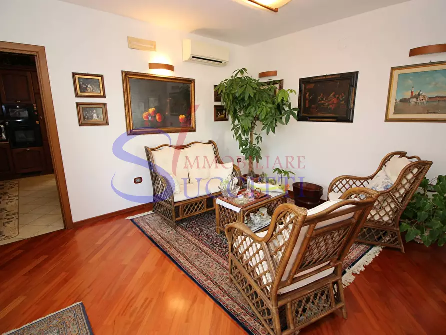 Immagine 4 di Attico in vendita  in via Parri a Tortoreto