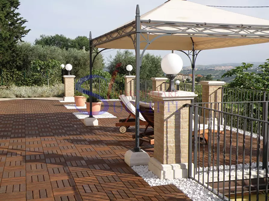 Immagine 5 di Villa in vendita  in Contrada Lava a Offida