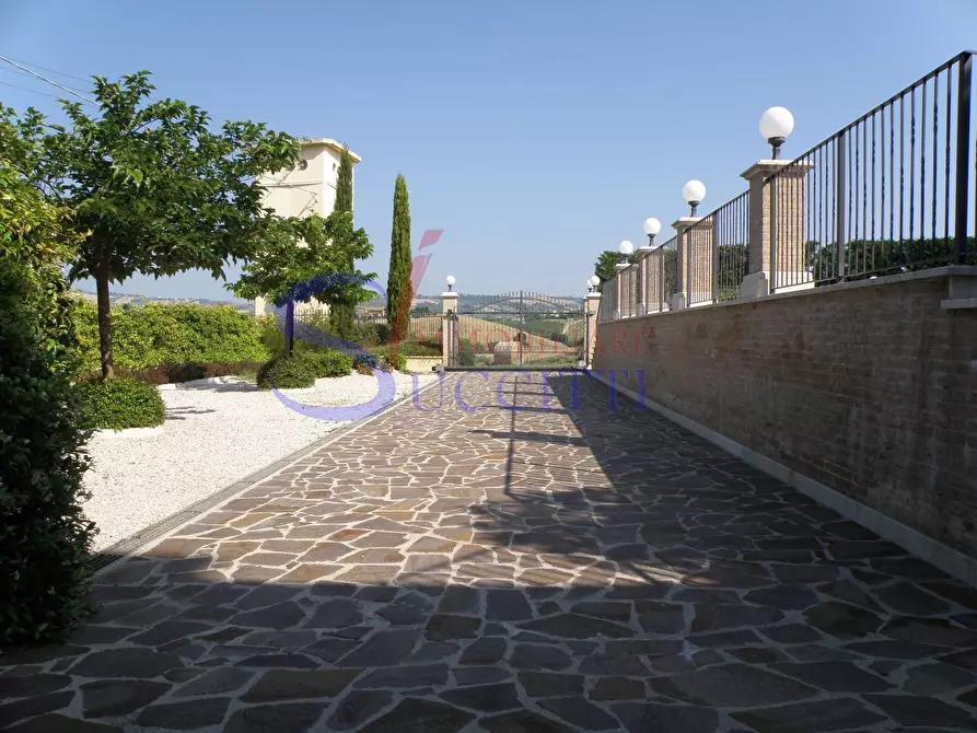 Immagine 10 di Villa in vendita  in Contrada Lava a Offida