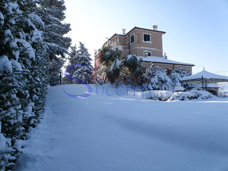 Immagine 12 di Villa in vendita  in Contrada Lava a Offida