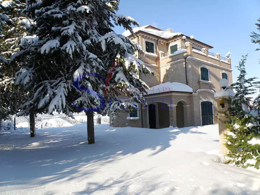 Immagine 14 di Villa in vendita  in Contrada Lava a Offida