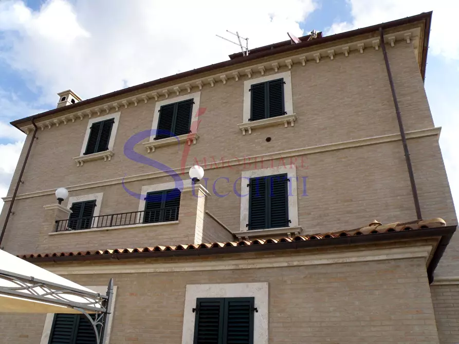 Immagine 15 di Villa in vendita  in Contrada Lava a Offida