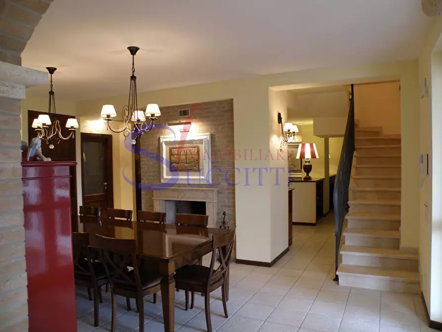 Immagine 28 di Villa in vendita  in Contrada Lava a Offida