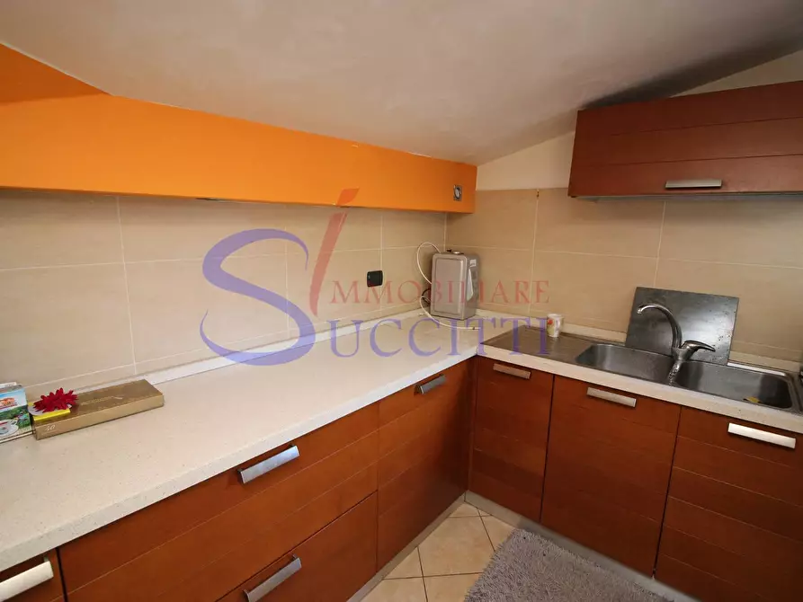 Immagine 12 di Appartamento in vendita  in Via G. D'Annunzio a Tortoreto