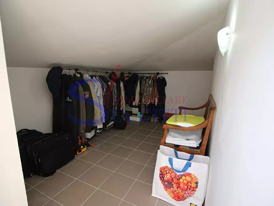 Immagine 24 di Appartamento in vendita  in Via G. D'Annunzio a Tortoreto