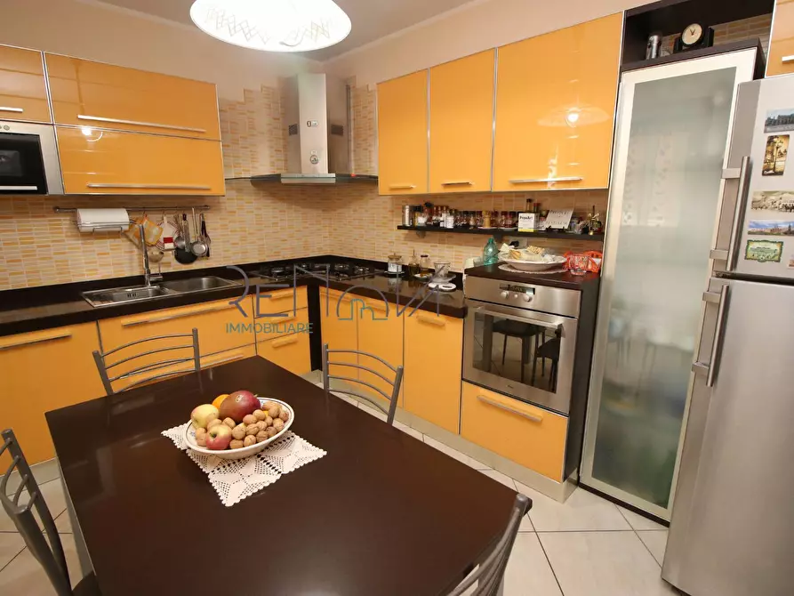 Immagine 10 di Appartamento in vendita  in Via Boccaccio a Corropoli