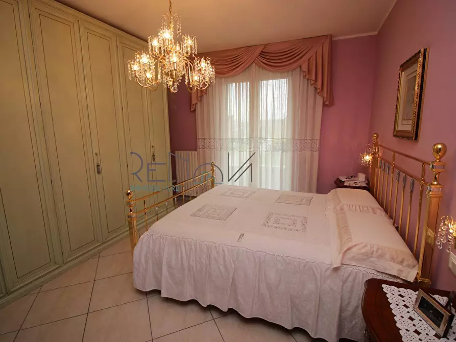 Immagine 20 di Appartamento in vendita  in Via Boccaccio a Corropoli