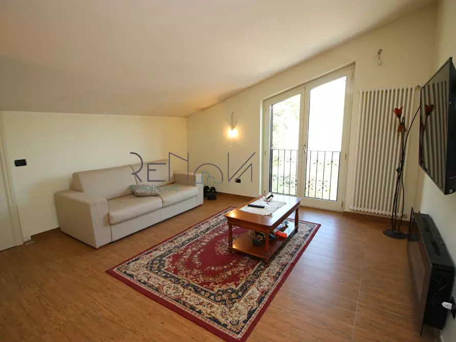 Immagine 29 di Villa in vendita  in via della Pace a Teramo