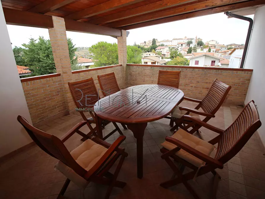 Immagine 4 di Appartamento in vendita  in Via XXIV Maggio a Torano Nuovo