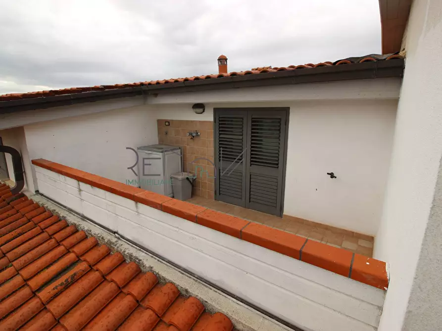 Immagine 10 di Appartamento in vendita  in Via XXIV Maggio a Torano Nuovo