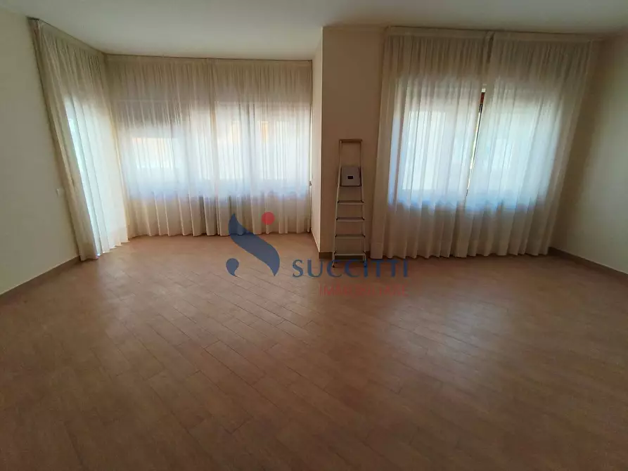 Immagine 4 di Appartamento in vendita  in via Mezzucelli a Teramo