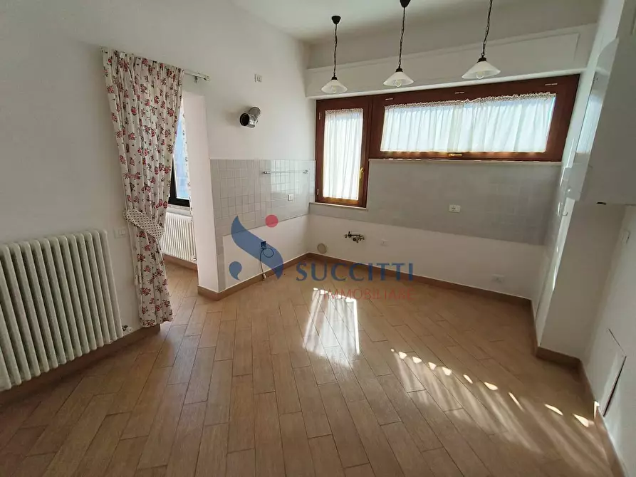 Immagine 7 di Appartamento in vendita  in via Mezzucelli a Teramo